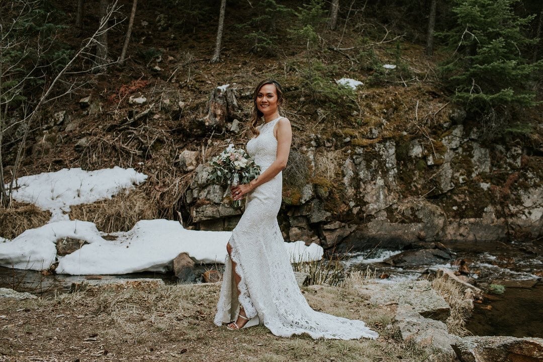 spring bride in mountains