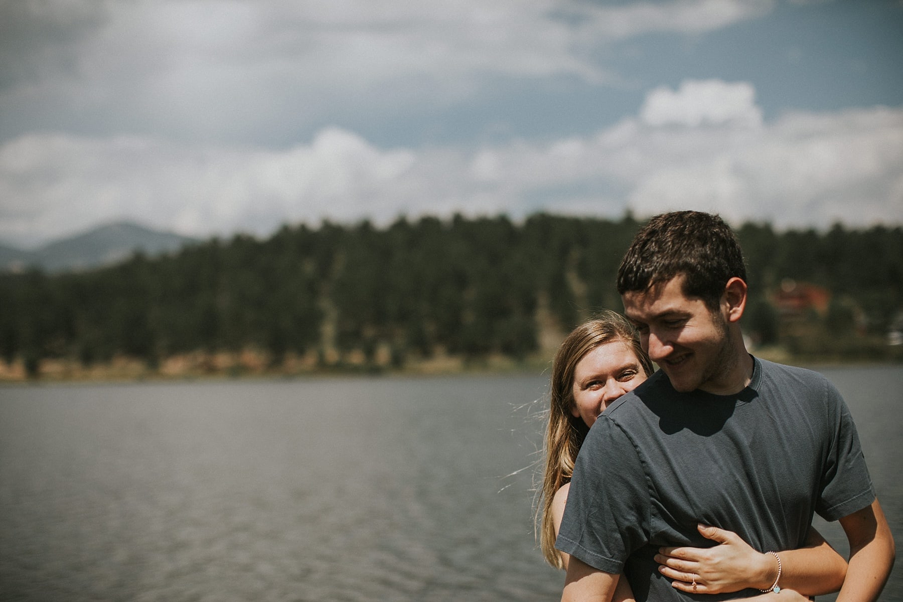 evergreen engagement photography, evergreen lake house, evergreen engagement photographer, summer engagement, midwest couple in the west, rose gold engagement ring